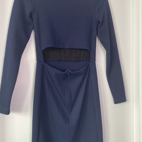 Long Sleeve Oak + Fort Dress - Picture 4 of 5